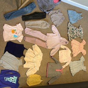 Toddler girls clothing bundle